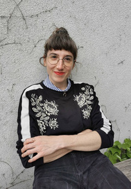 Portrait photo of Josefa Stiegler