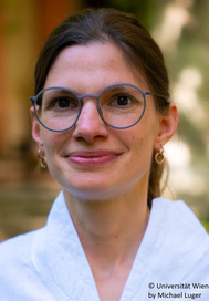 Portrait photo of Julia Wesely