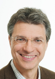 Portrait photo of Yuri Kazepov