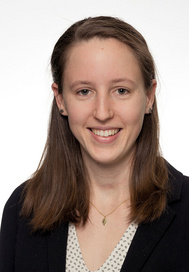 Portrait photo of Laura Lotteraner
