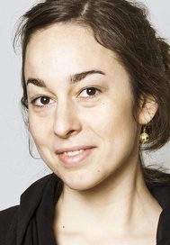 Portrait photo of Katrin Kremmel