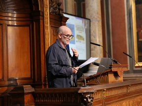 Javier Auyero during keynote speech at Großer Festsaal