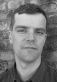 Portrait photo of Thomas Thaler