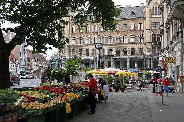 Photo of a Market at Margaretenplatz in Vienna
